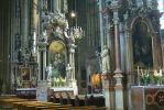 PICTURES/Vienna - St. Stephens Cathedral/t_Side Altar2.JPG